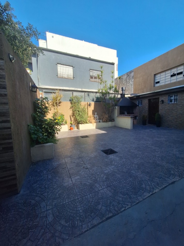 PH de 3 Ambientes con Patio en San Fernando