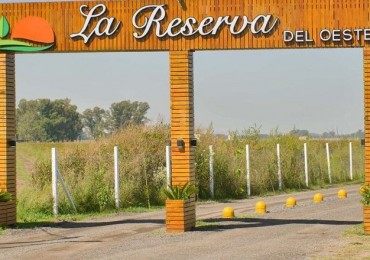 LOTE EN ESQUINA EN LA RESERVA DEL OESTE. 